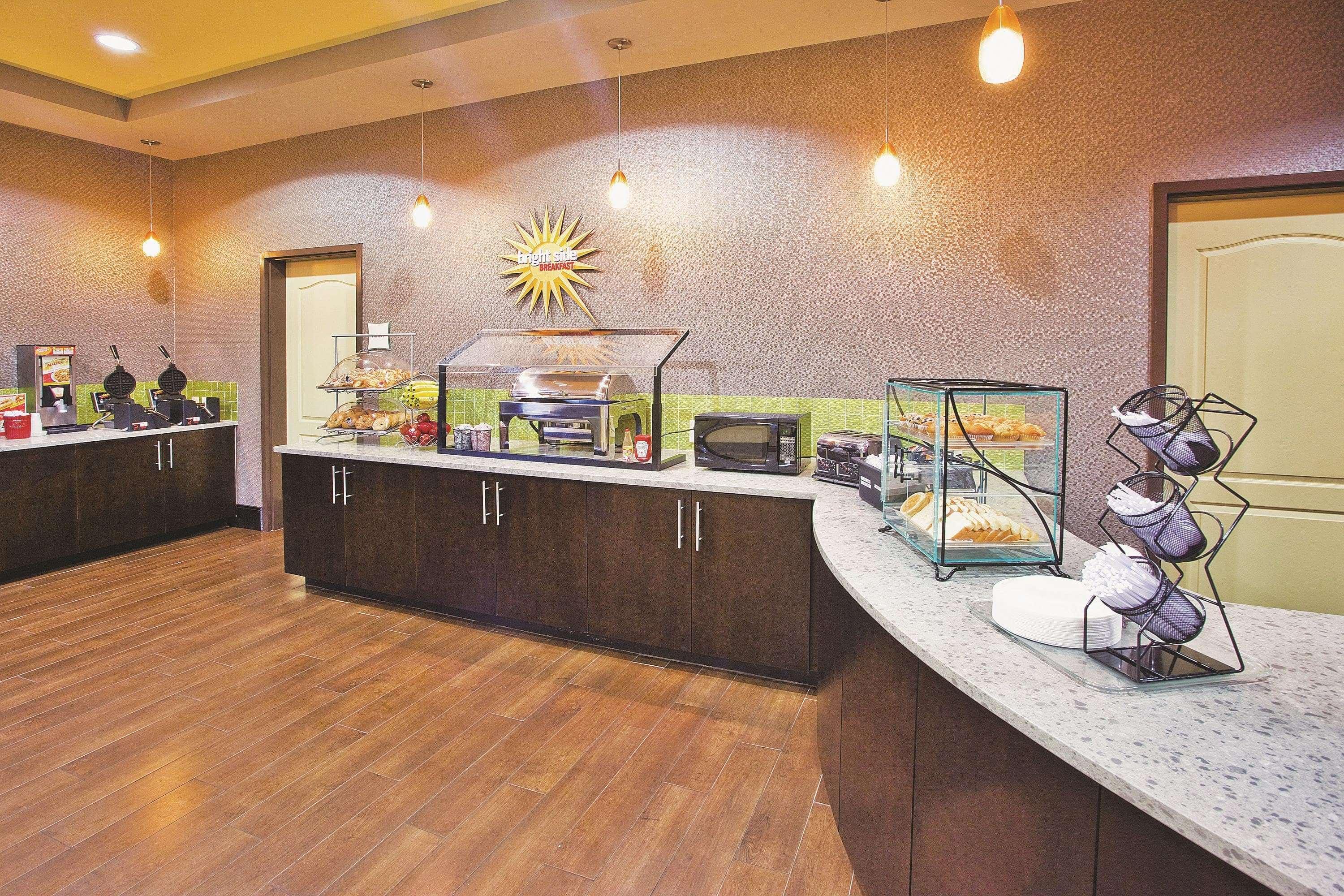 La Quinta By Wyndham Hinesville - Fort Stewart Restoran gambar